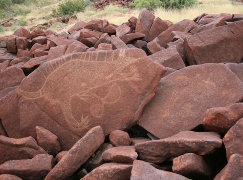 Australia's oldest Indigenous rock art on brink of destruction 2ser
