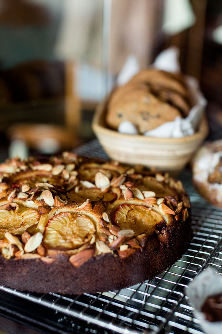 Gourmet Traveller 24
