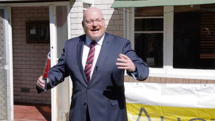 Auction Services Australia director Ryan Thompson in action.