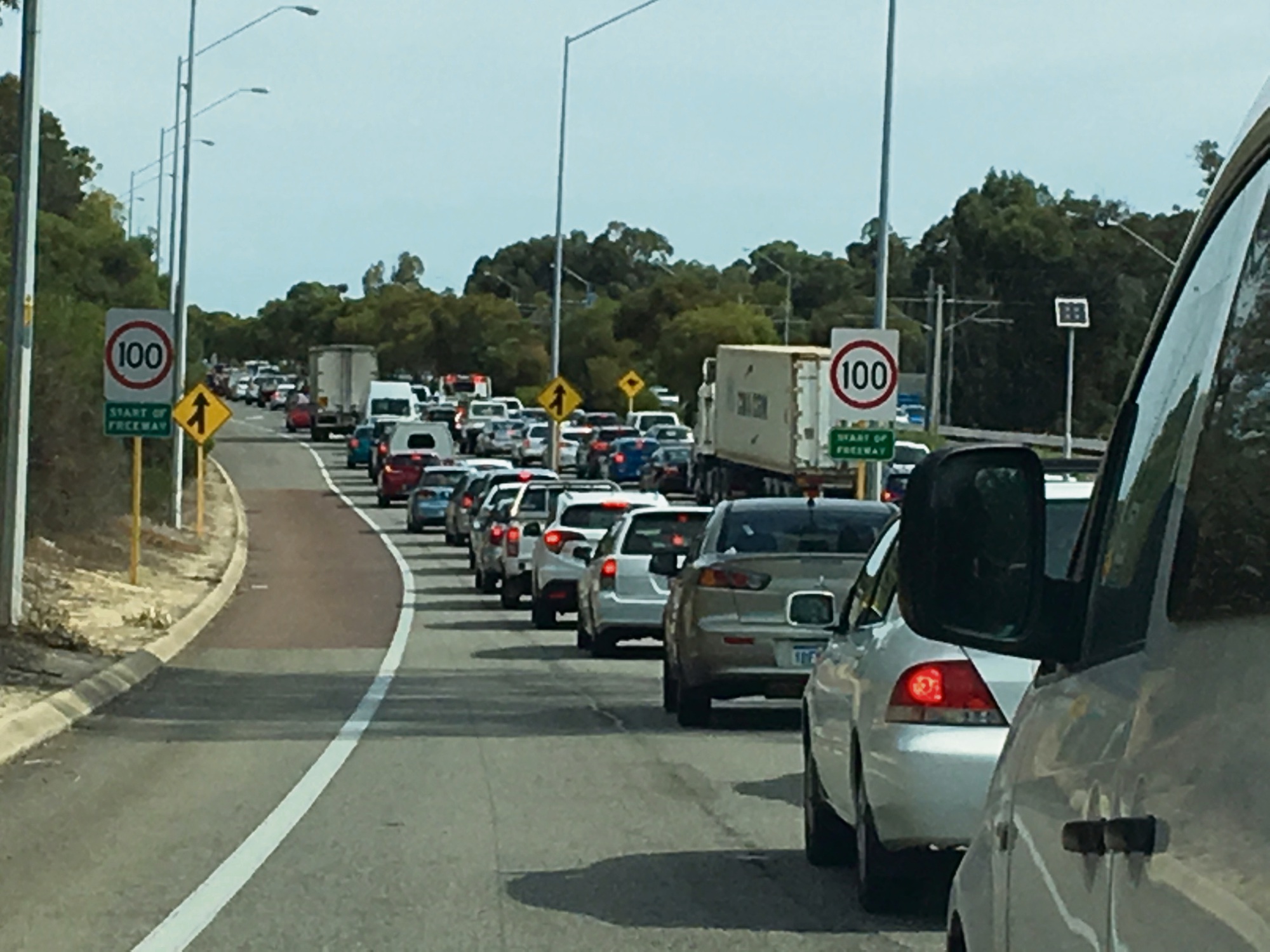 Opinion: Kwinana Freeway a logjam of problems