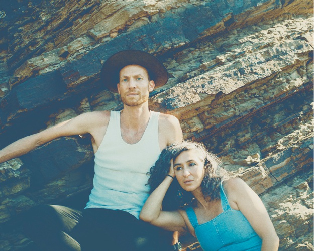 Mamma Kin Spender - Tommy Spender and Danielle Caruna.