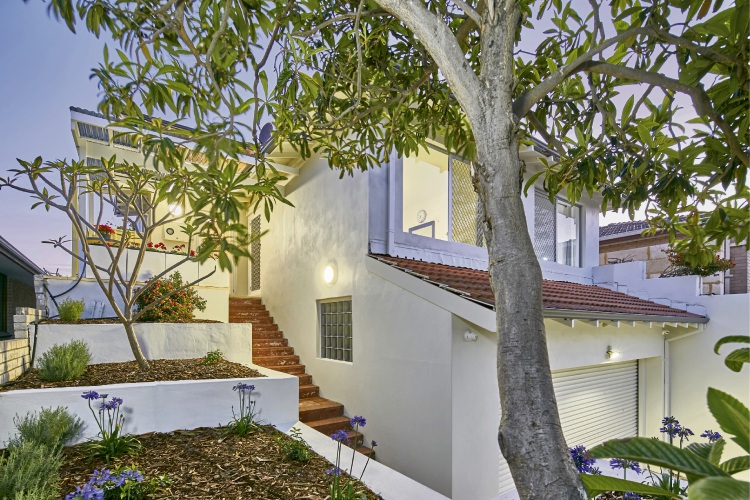11 Stevens Street, Fremantle – Contact the agent