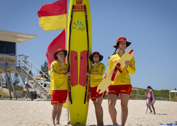 Pictured (L-R) Liam Burke (Freo SLSC), Kate Irwin Scarbs (SLSC), Bridget Darragh (City of Perth SLSC) Picture: Will Russell www.communitypix.com.au d490059