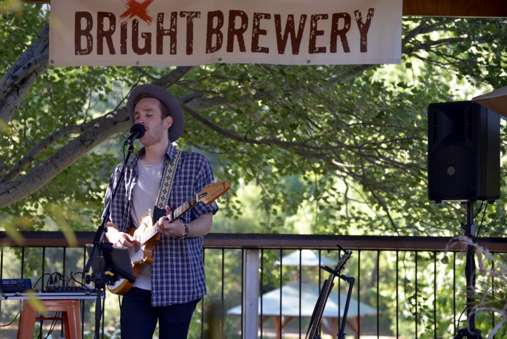 Mcrobin performing. Photo Credit: Bright Brewery