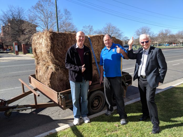 Geoff Slocomb Doug Gammon and Rob Simmons Kiewa Street Market