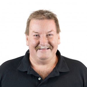 Chandler bruce headshot 0419