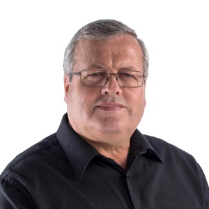 Hanna samir headshot 0419