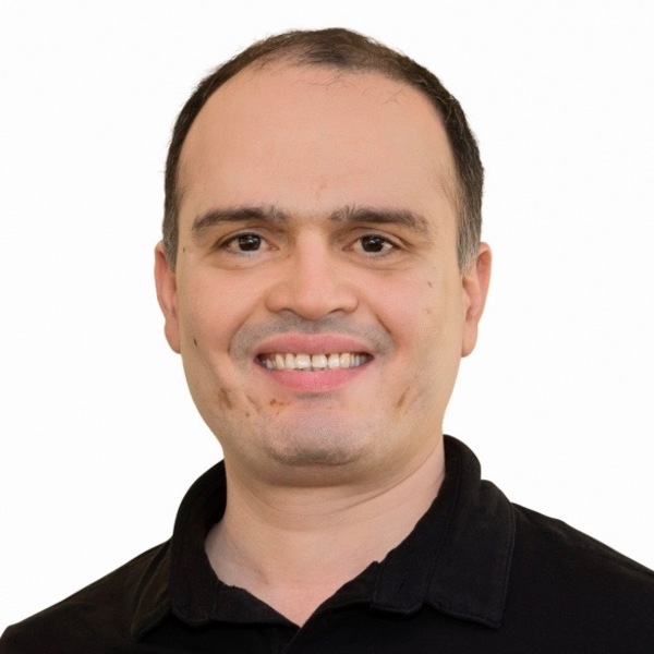 Patel vimal headshot 0519