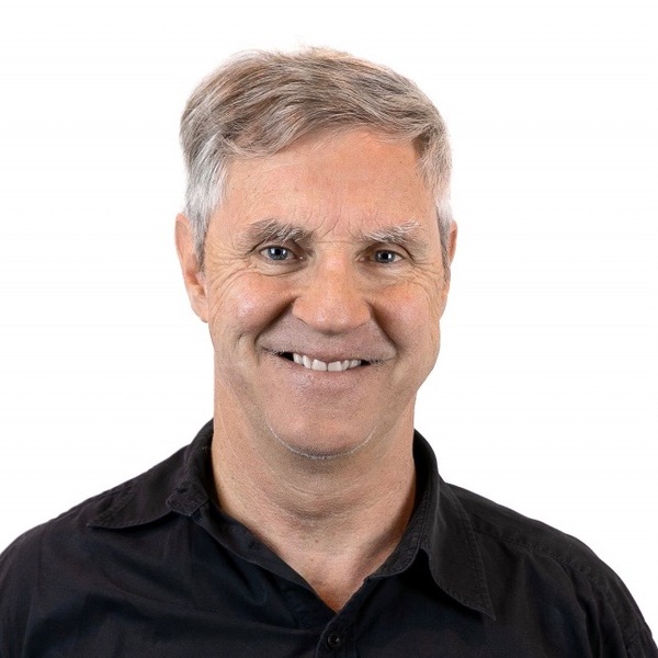 Carre riddell malcolm headshot 0619