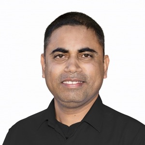 Islam ashraful headshot 0719