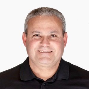 Afyouni azzam headshot 0819