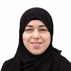 Al ghazzy hanan headshot 0919