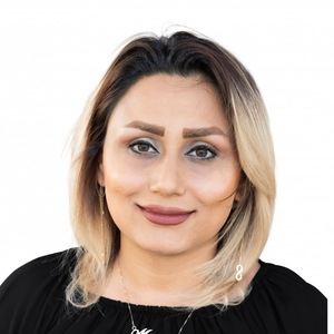 Balouch maryam headshot 1119