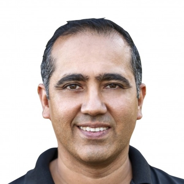 Singh garry headshot 1219