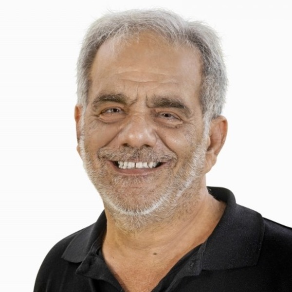 Konstantinos ben headshot 0220
