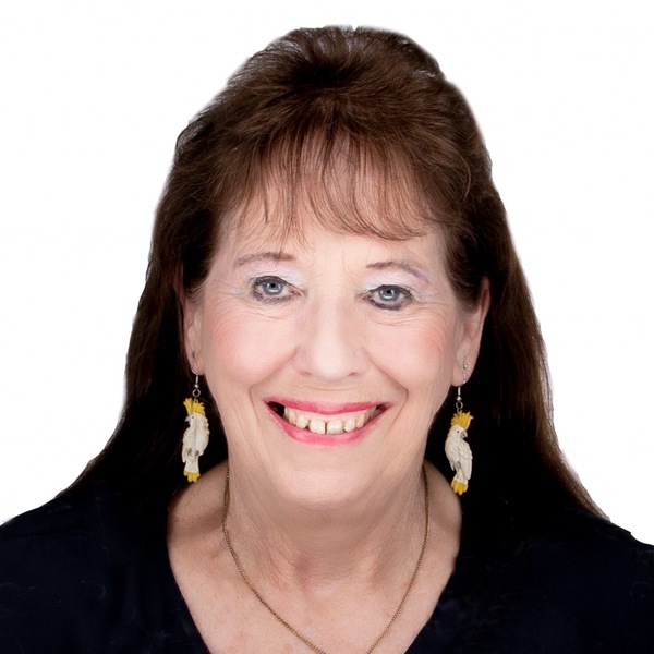 Ball alaine headshot 0320