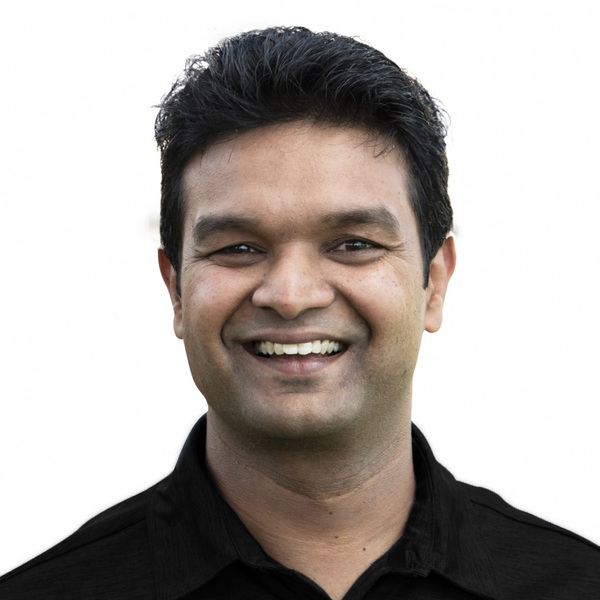 Kumar dev headshot 0320 version 2