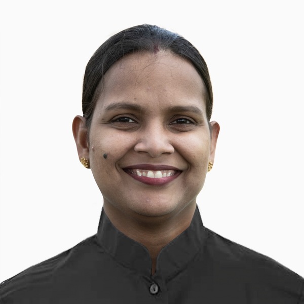 Gupta tushi headshot 0320