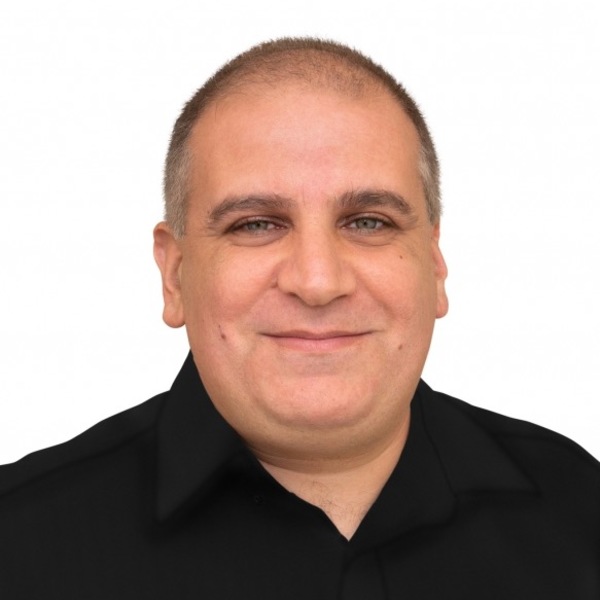 Chamoun charbel headshot 0520