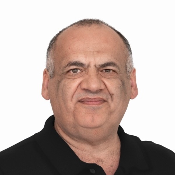 Yazbek fred headshot 0620