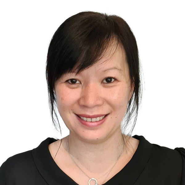Dinh celine selfie