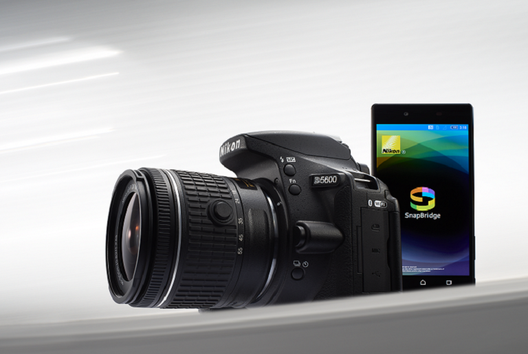 Side view of the the Nikon D5600