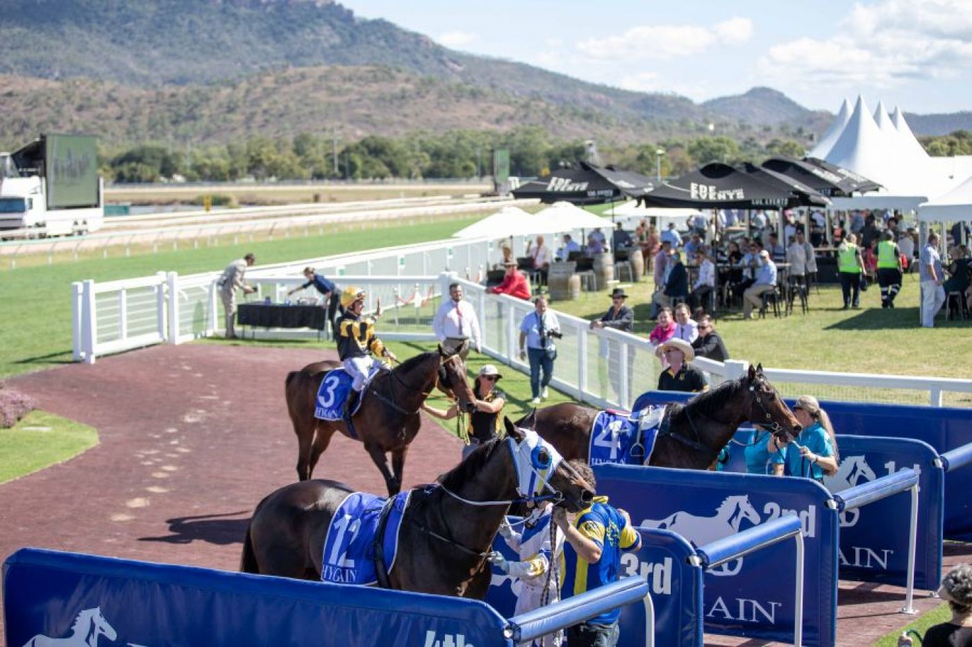 The North's Winter Racing Carnival returns in full fashion