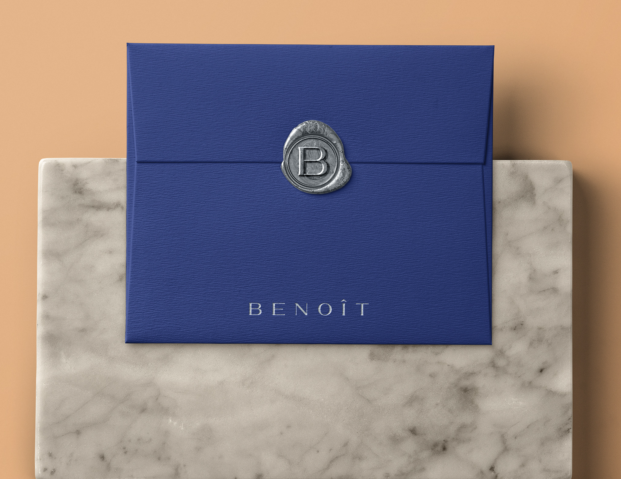We love Portugese studio Nimax Brands' amazing branding for BENOIT!