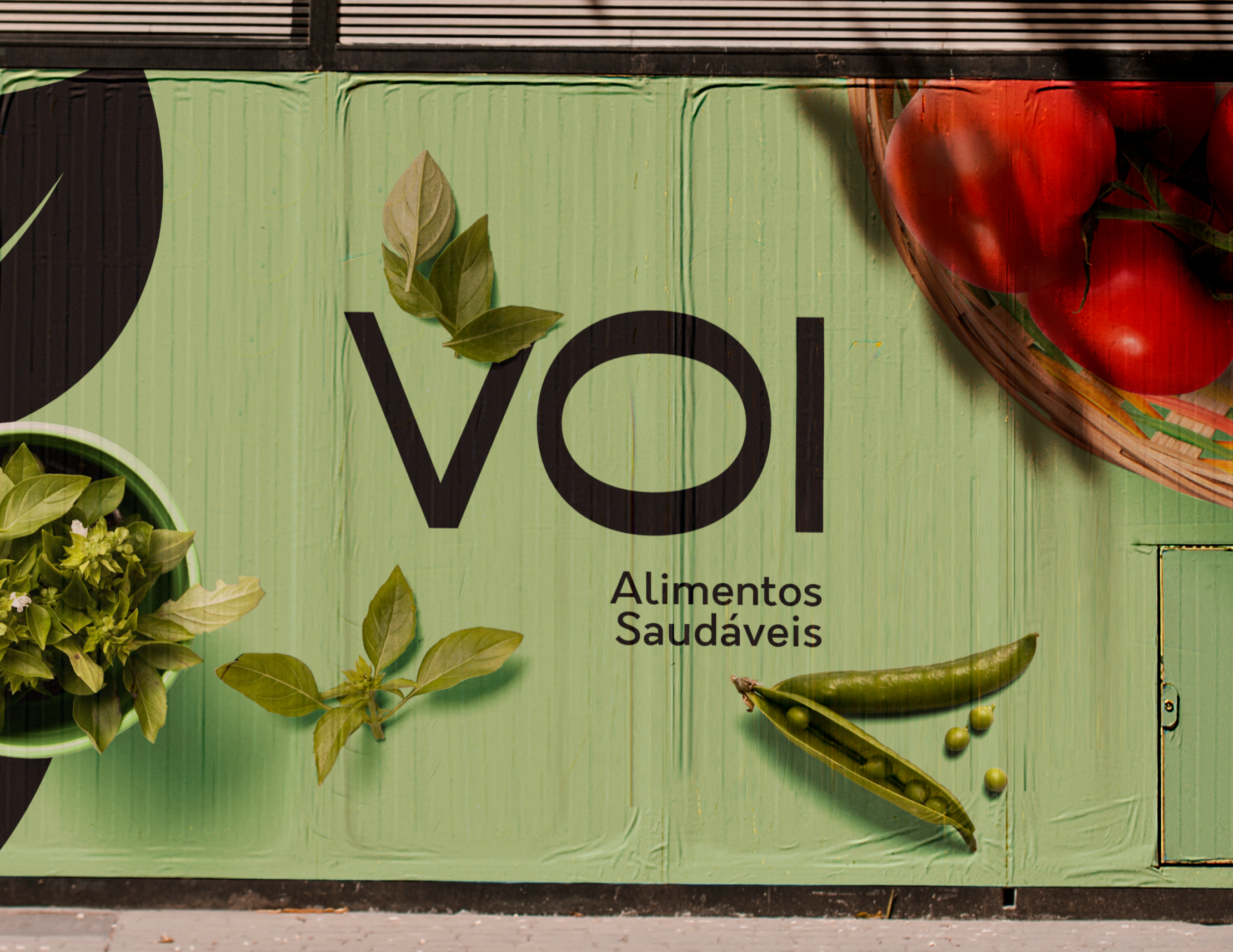 We love Brazilian graphic desginer Diogo Martins' amazing campaign for Voi!