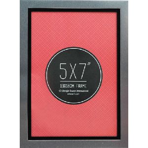 Lifestyle Brands Metropole Frame 5 x 7" Silver and Black