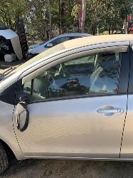 View Auto part Interior Mirror Toyota Yaris 2008