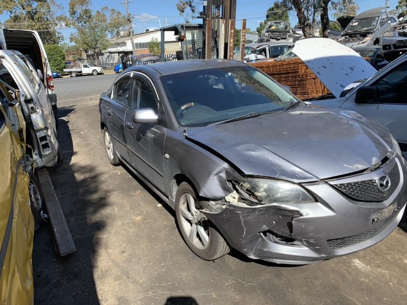 View Auto part Brake Booster Mazda 3 2004