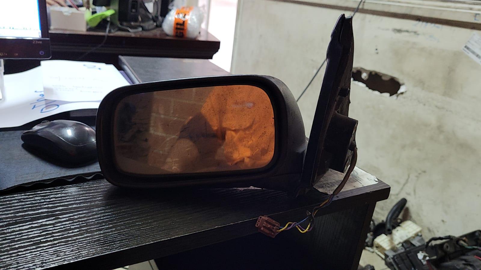 1998 Nissan Pulsar Left Door Mirror View Auto part Left Door Mirror Nissan Pulsar 1998