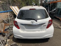 View Auto part Grille Toyota Yaris 2016