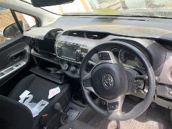 View Auto part Grille Toyota Yaris 2016