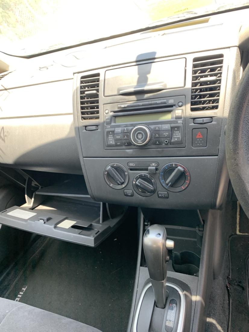 View Auto part Right Door Mirror Nissan Tiida 2010