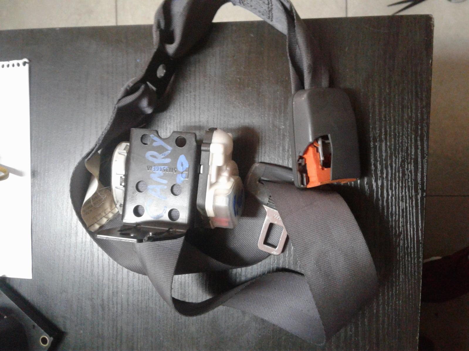 View Auto part Seatbelt/Stalk Toyota Camry 2000