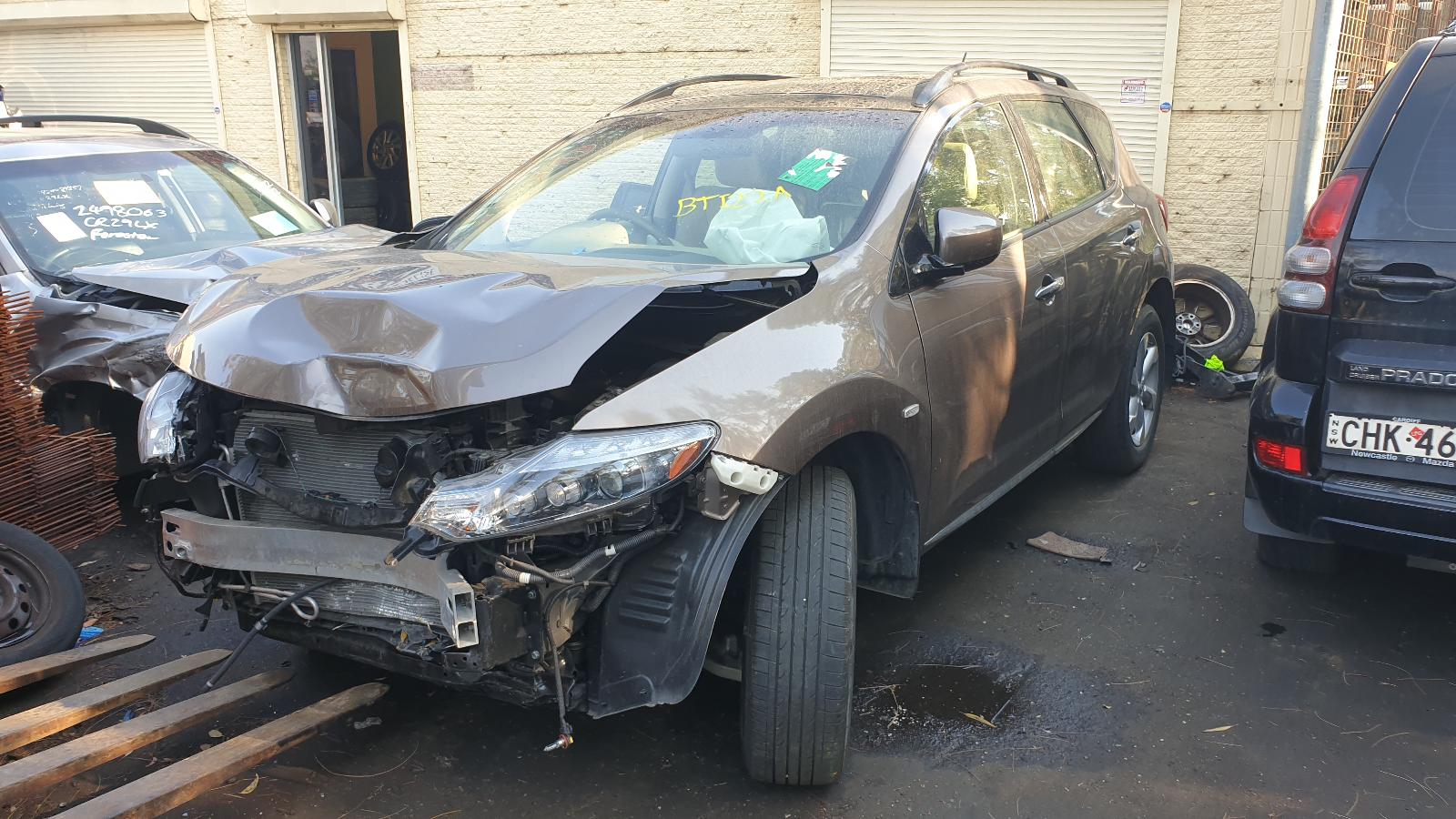 View Auto part Rear Garnish Nissan Murano 2010