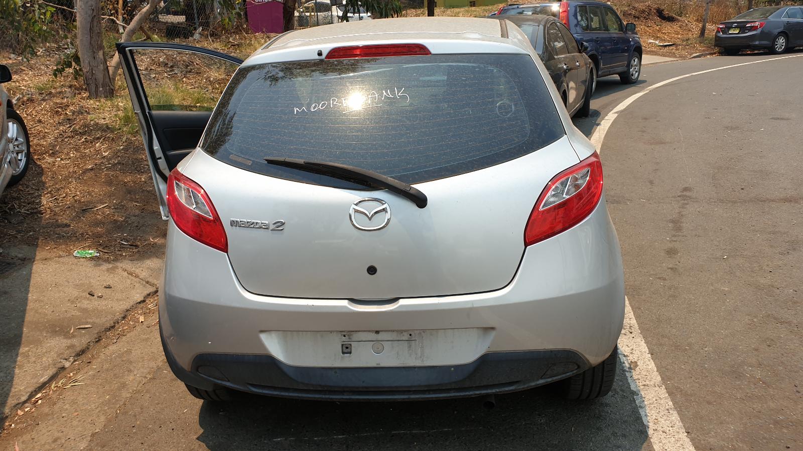 View Auto part Parcel Shelf Cargo Blind Mazda 2 2008