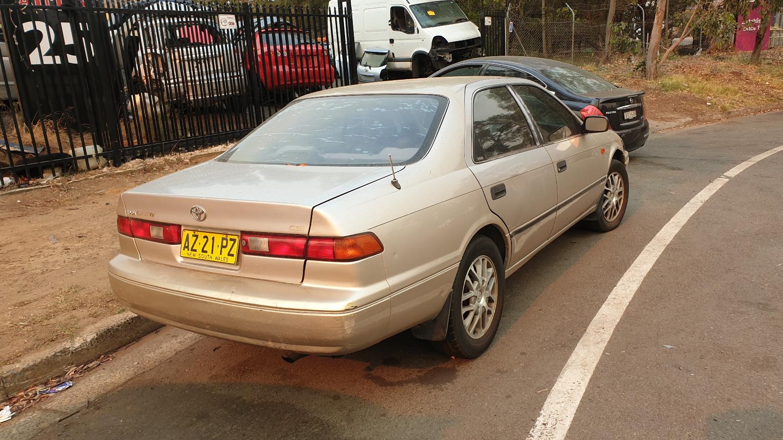 View Auto part Door/Boot/Gate Lock Toyota Camry 1999