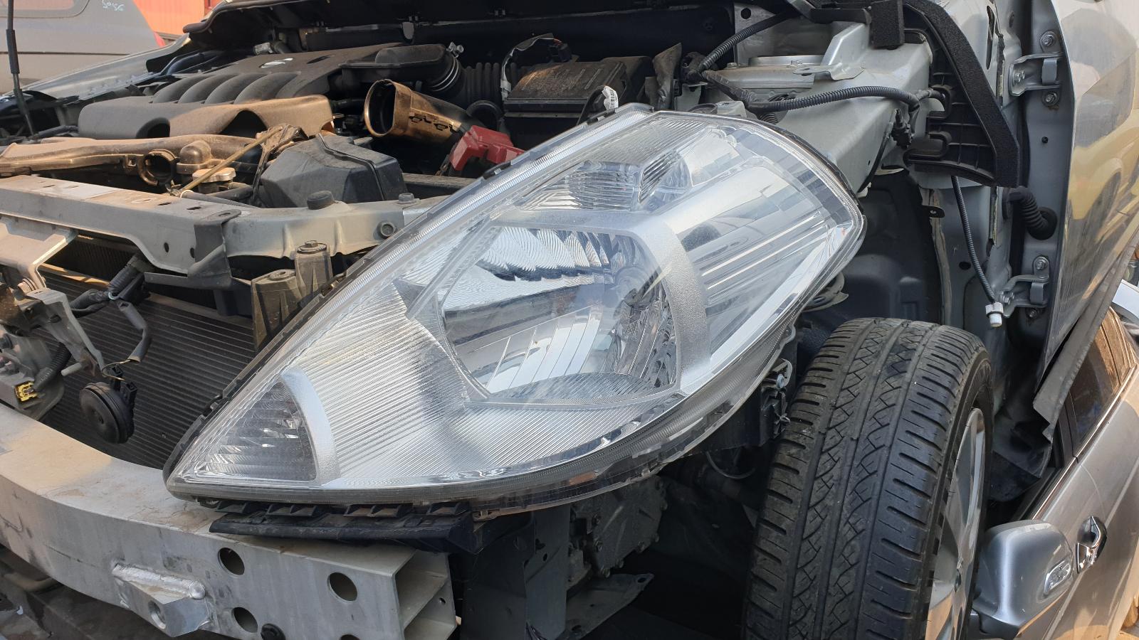 View Auto part Right Door Mirror Nissan Tiida 2007