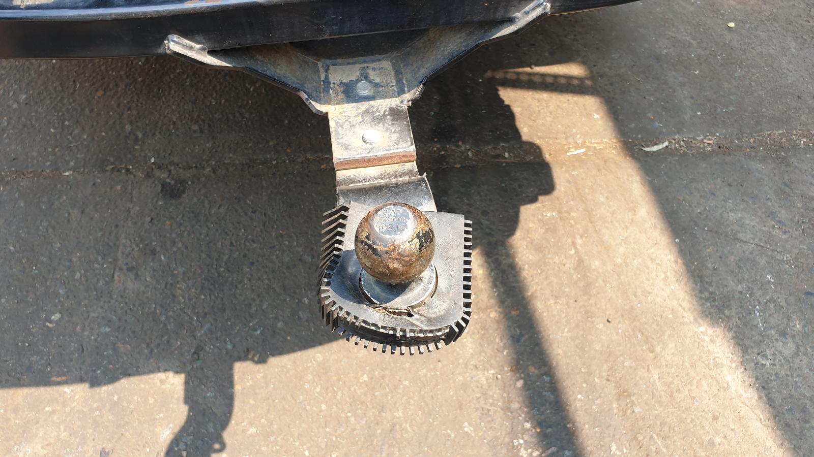 2015 Holden Commodore Left Front Hub Assembly View Auto part Left Front Hub Assembly Holden Commodore 2015