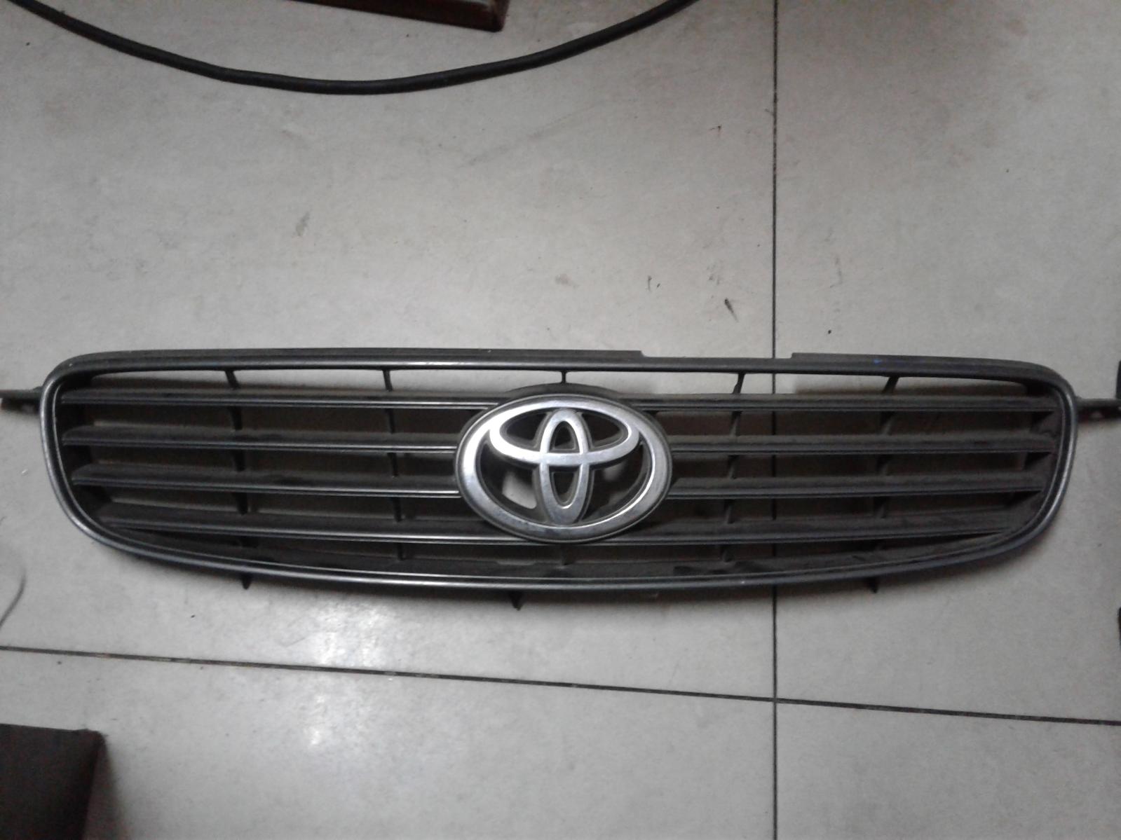 View Auto part Grille Toyota Corolla 2000
