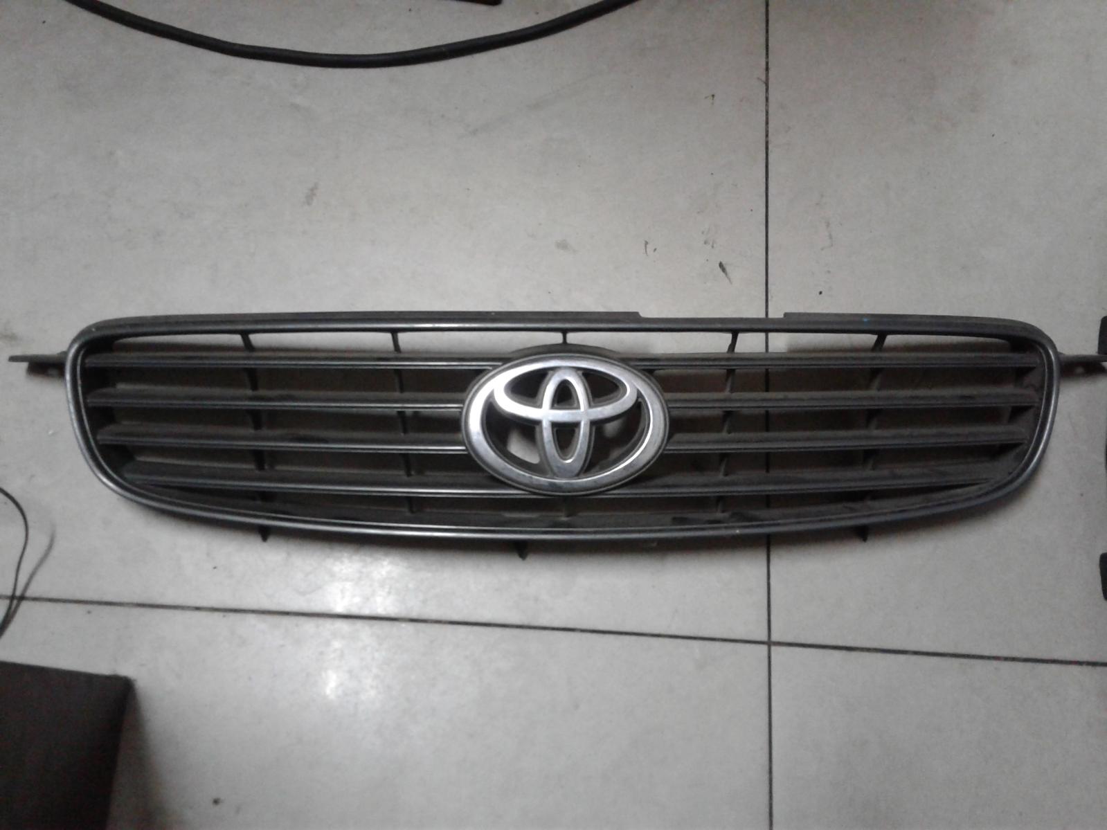 2000 Toyota Corolla Grille View Auto part Grille Toyota Corolla 2000