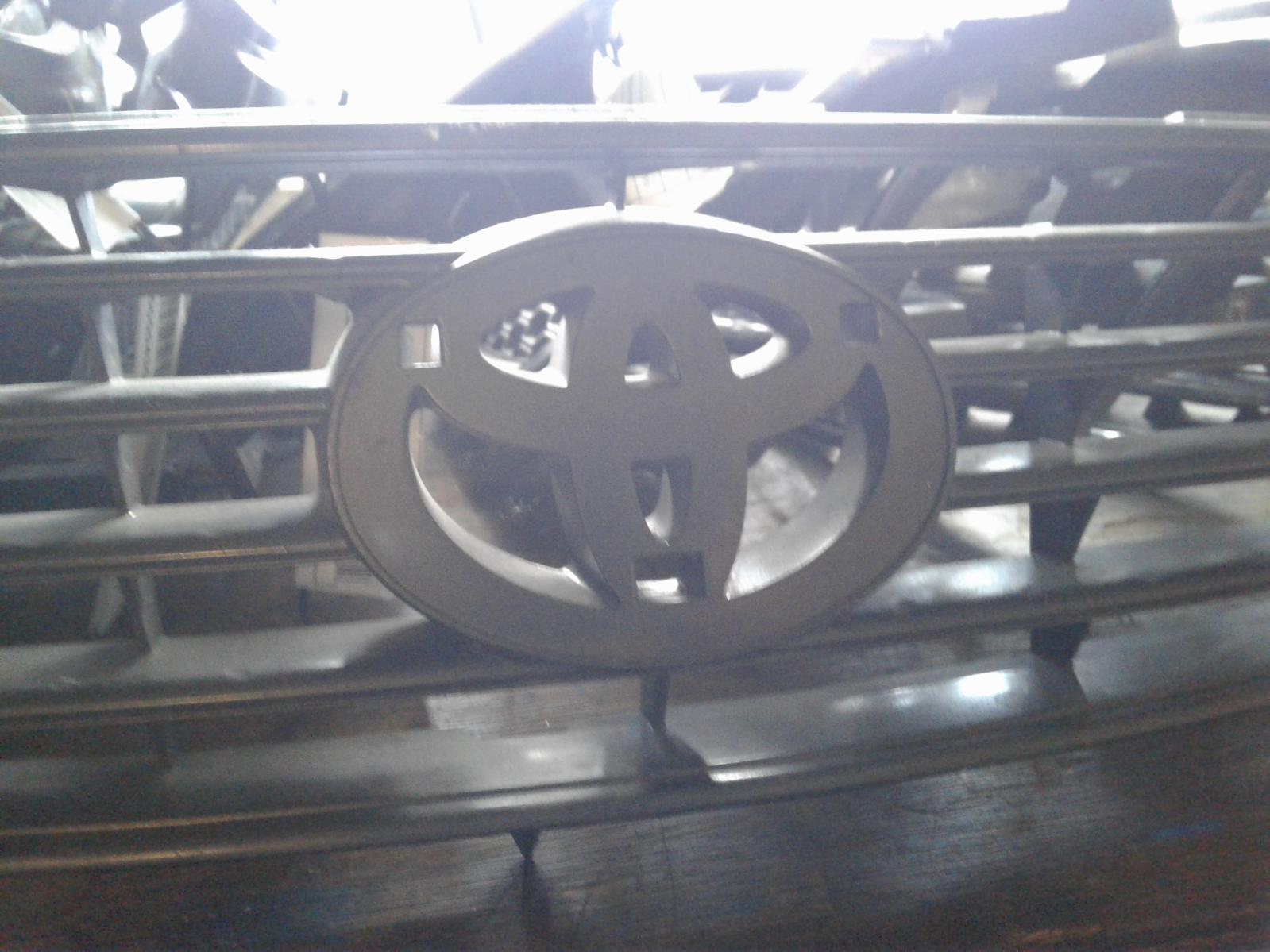 View Auto part Grille Toyota Corolla 2000