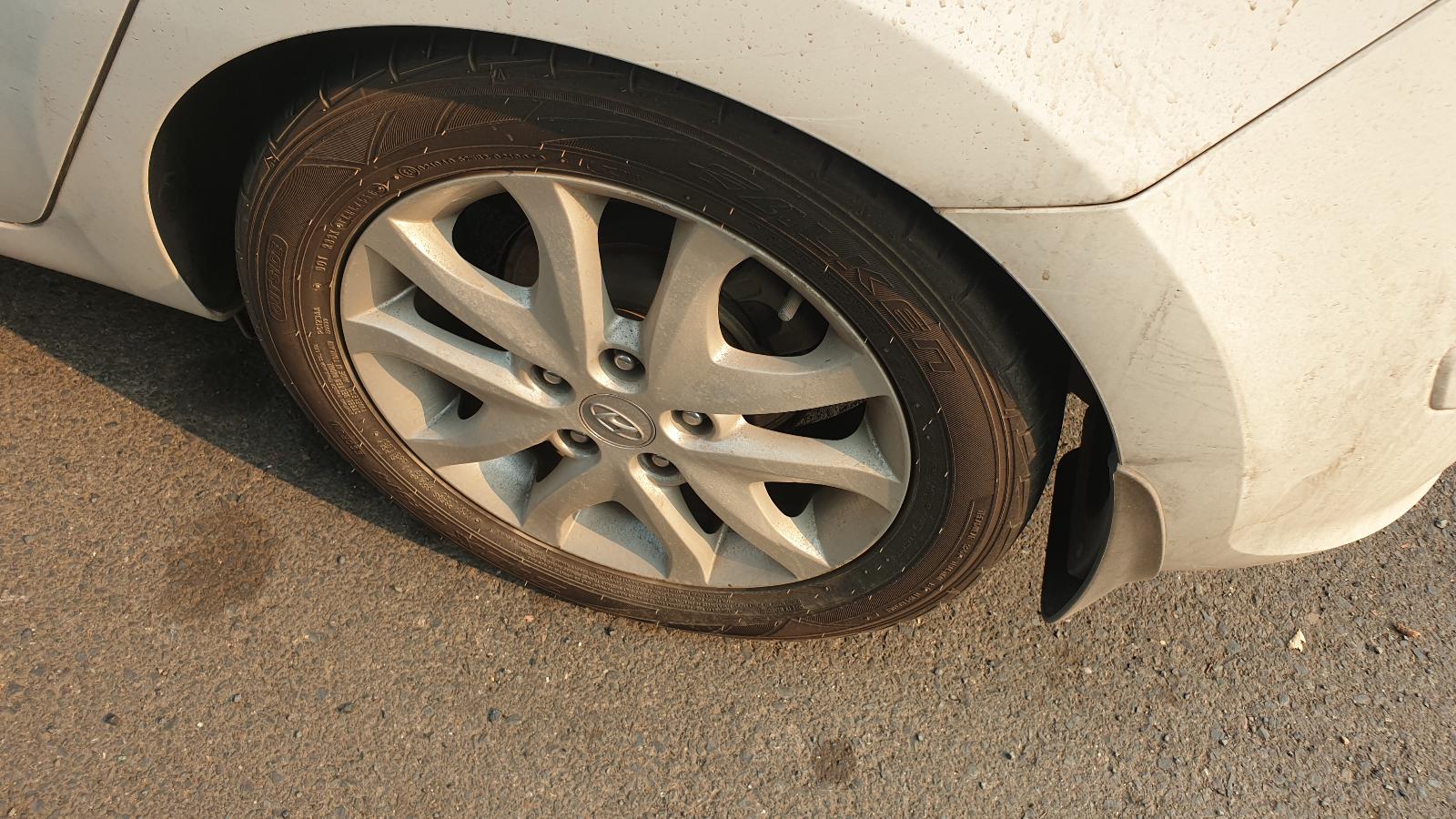 View Auto part Left Door Mirror Hyundai I30 2010