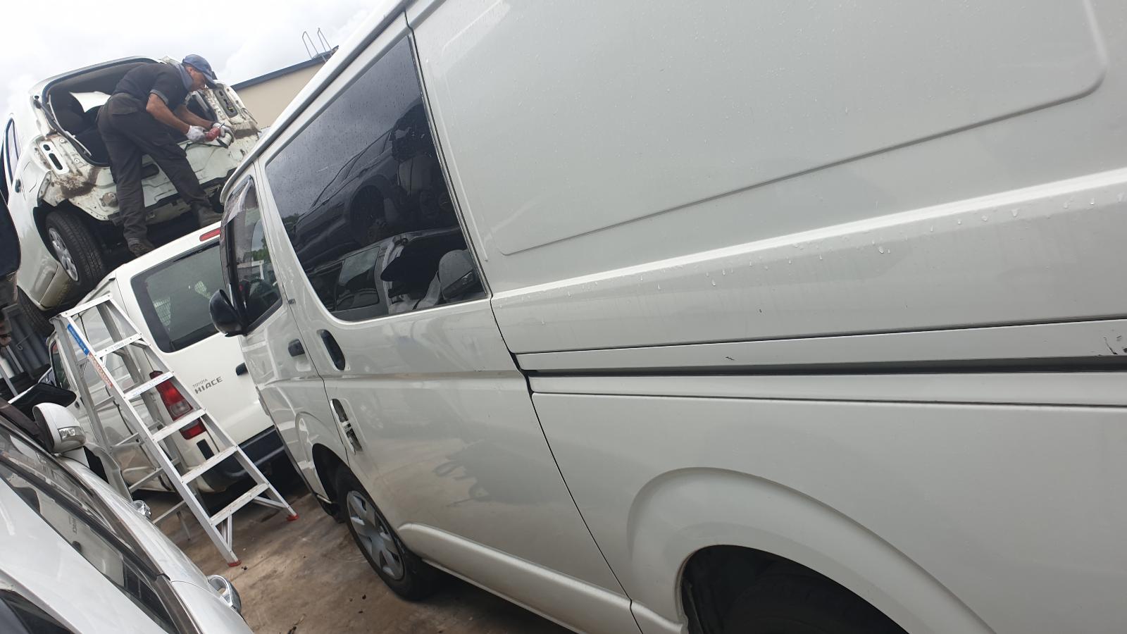 2007 Toyota Hiace Rear Bumper View Auto part Rear Bumper Toyota Hiace 2007