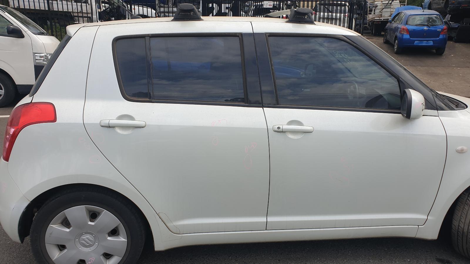 View Auto part Sunvisor Suzuki Swift 2010