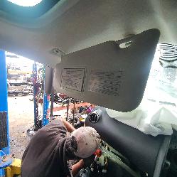 View Auto part Sunvisor Nissan Dualis 2011