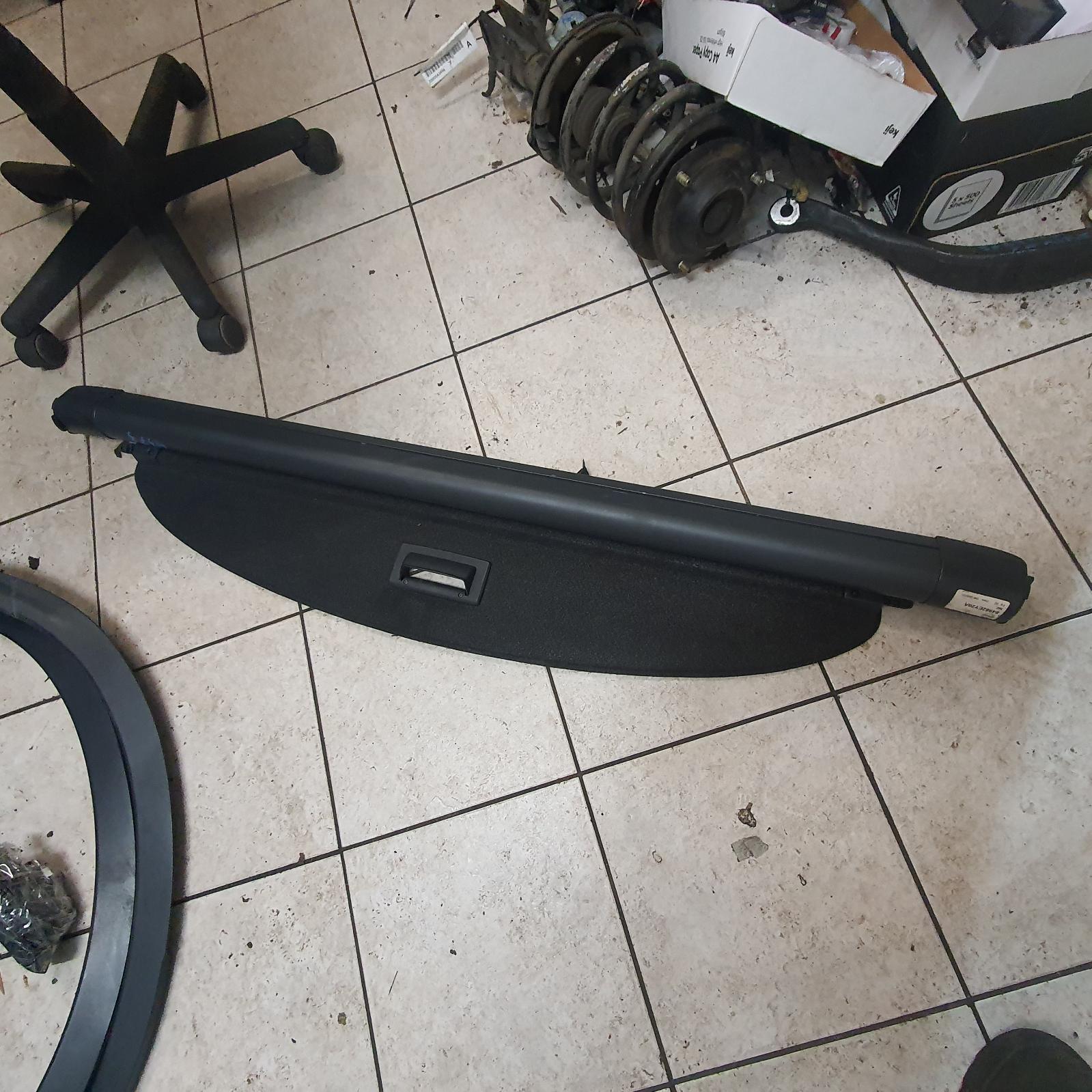2011 Nissan Dualis Parcel Shelf Cargo Blind View Auto part Parcel Shelf Cargo Blind Nissan Dualis 2011